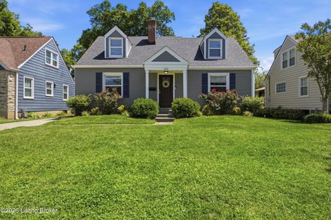 Photo of 233 Monohan Dr, Louisville, KY 40207 (MLS # 1717335)