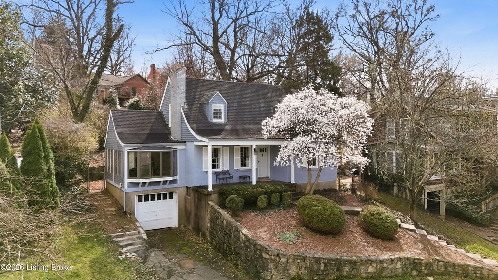 Photo of 1840 Trevilian Way, Louisville, KY 40205 (MLS # 1711166)