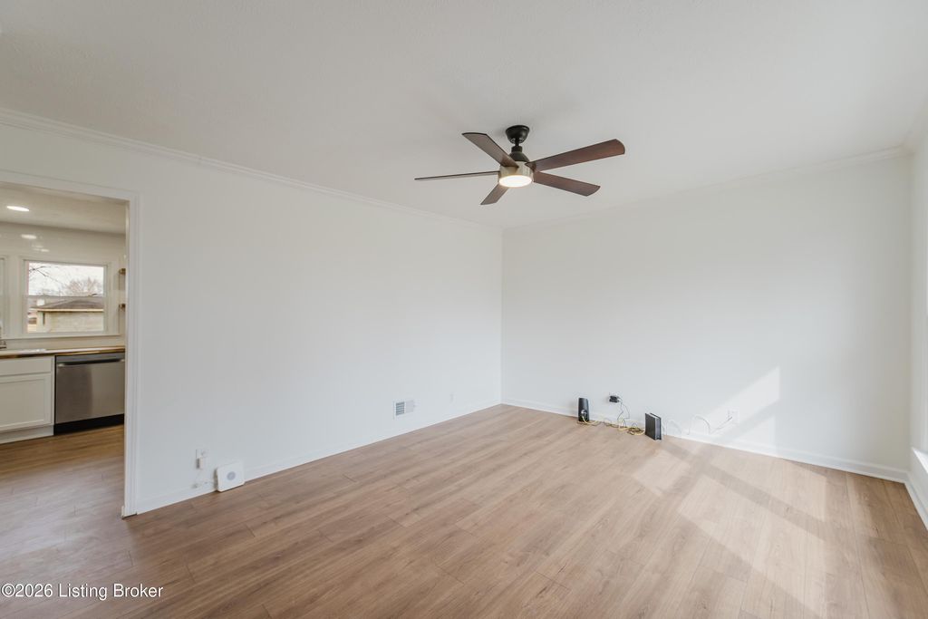 Photo of 205 Scottsdale Blvd, Louisville, KY 40214 (MLS # 1709496)