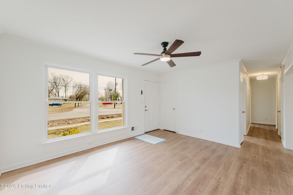 Photo of 205 Scottsdale Blvd, Louisville, KY 40214 (MLS # 1709496)