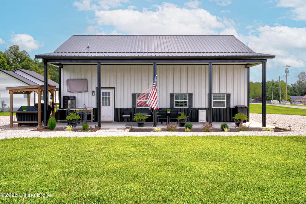 Photo of 378 Twin Cove Rd, Clarkson, KY 42726 (MLS # 1726514)
