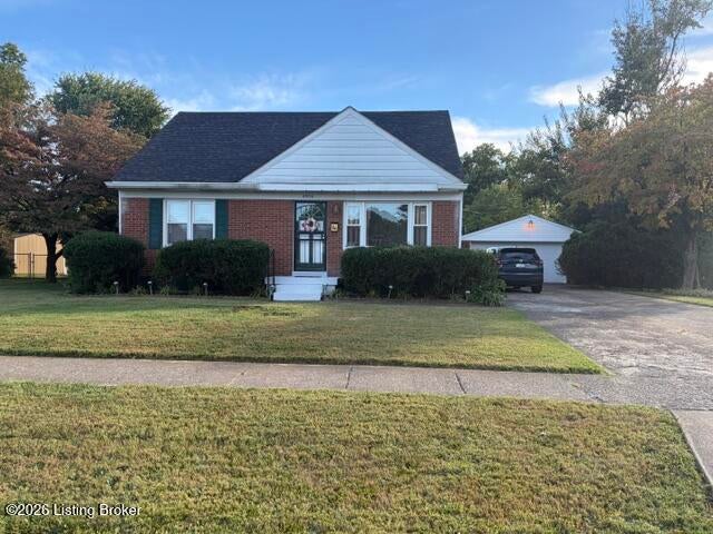 Photo of 2906 Englewood Ave, Louisville, KY 40220 (MLS # 1731062)