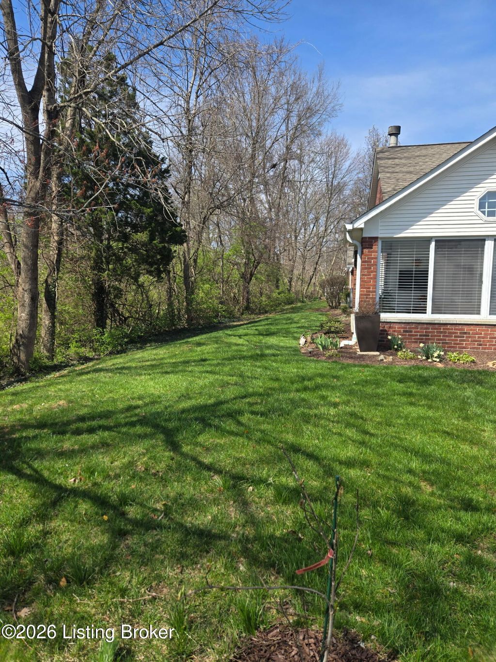 Photo of 12301 Wildcat Way, Jeffersontown, KY 40299 (MLS # 1712246)