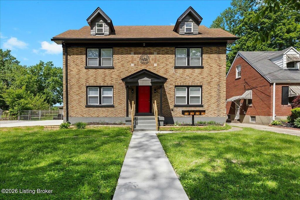 Photo of 1018 S 47th St #4, Louisville, KY 40211 (MLS # 1707100)