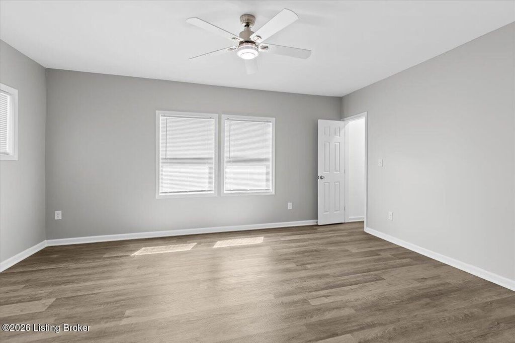 Photo of 1018 S 47th St #4, Louisville, KY 40211 (MLS # 1707100)