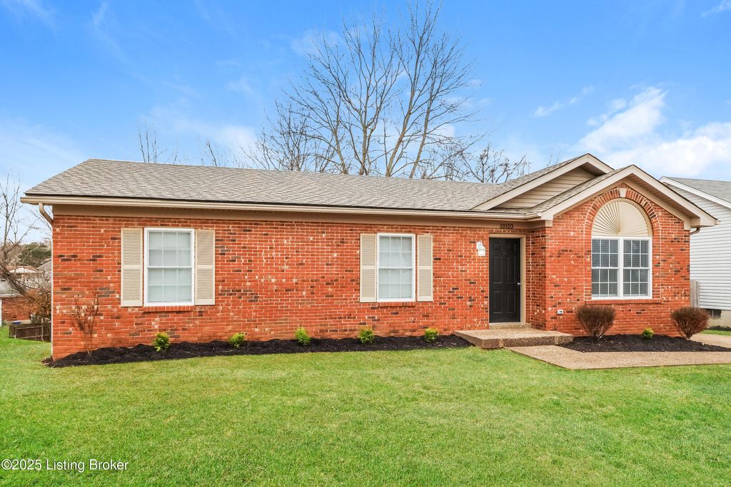 Photo of 10103 Lancewood Rd, Louisville, KY 40229 (MLS # 1706854)