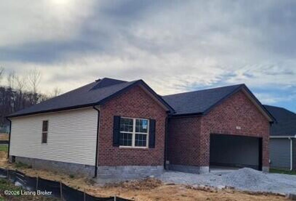 Photo of 131 Diane Ct, Lebanon Junction, KY 40150 (MLS # 1712440)