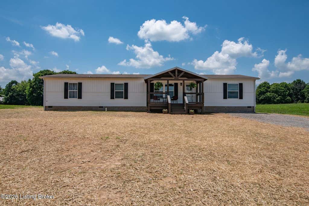 Photo of 195 Chaney Pike, Campbellsville, KY 42718 (MLS # 1727198)