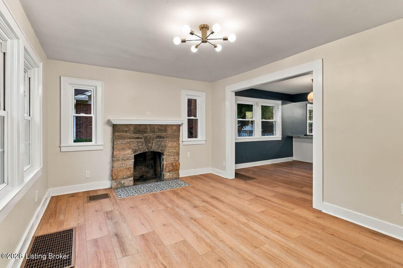 2253 Beargrass Ave