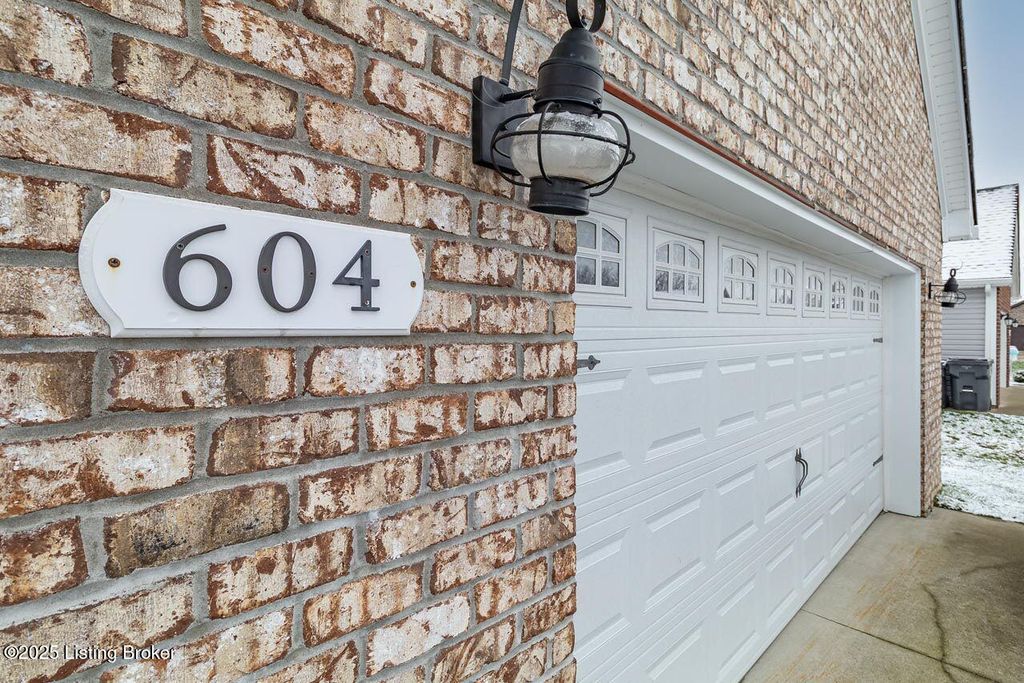 Photo of 604 Emma Mae Way, Richmond, KY 40475 (MLS # 1704562)