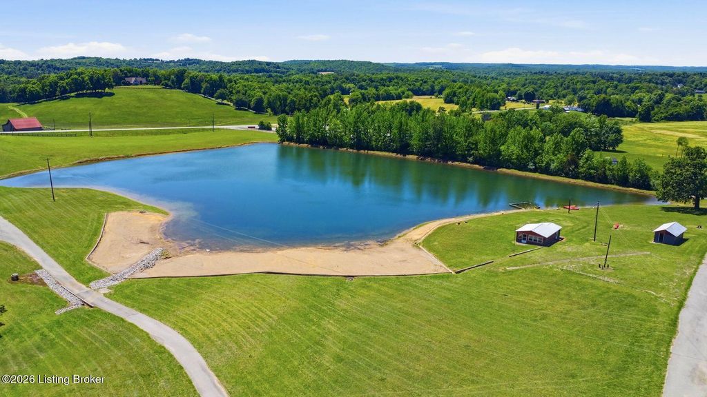 Photo of 5074 Beaver Dam Rd, Leitchfield, KY 42754 (MLS # 1717332)