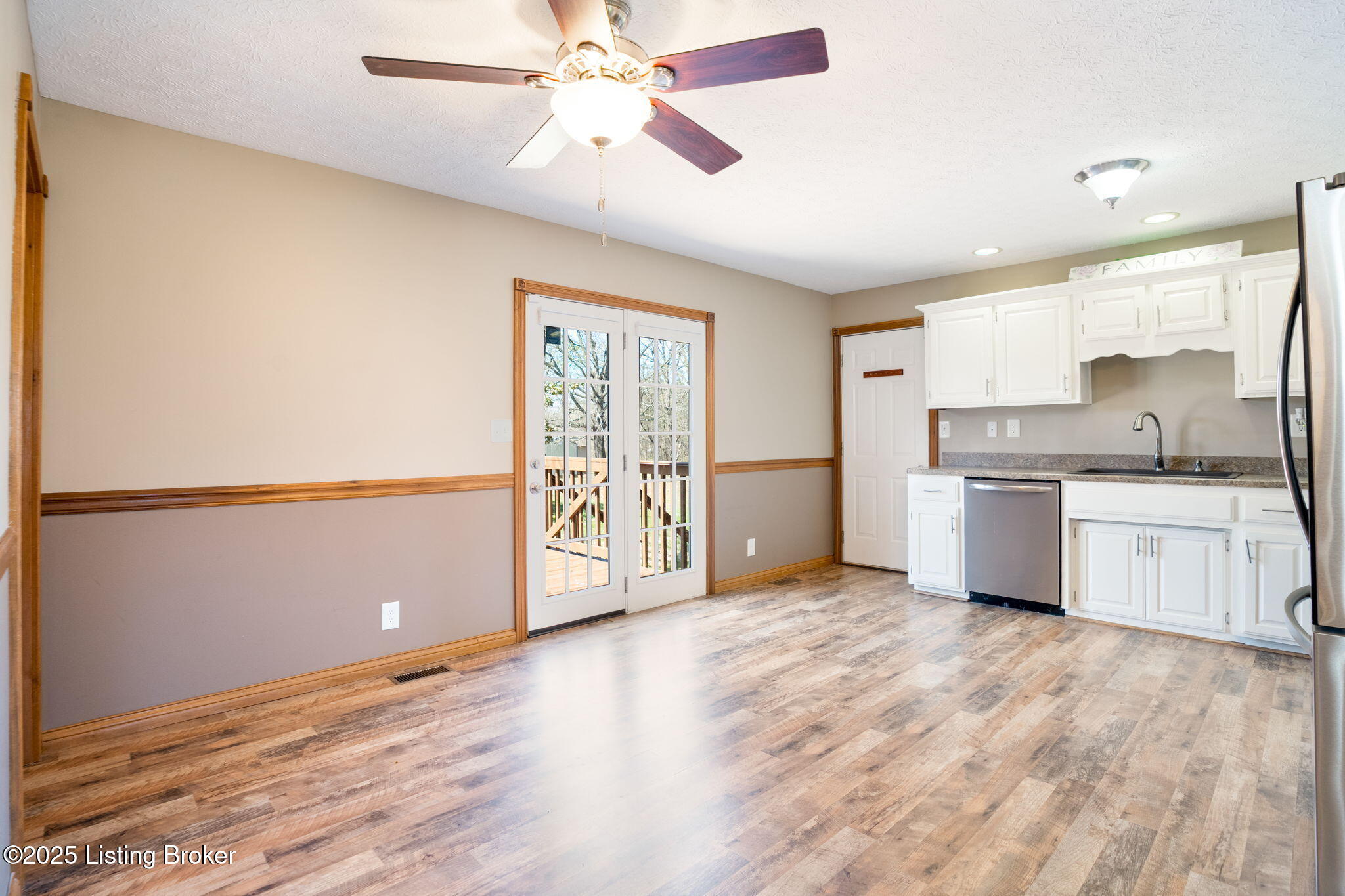 998 Highland Springs Dr, Mt Washington, Kentucky image 13