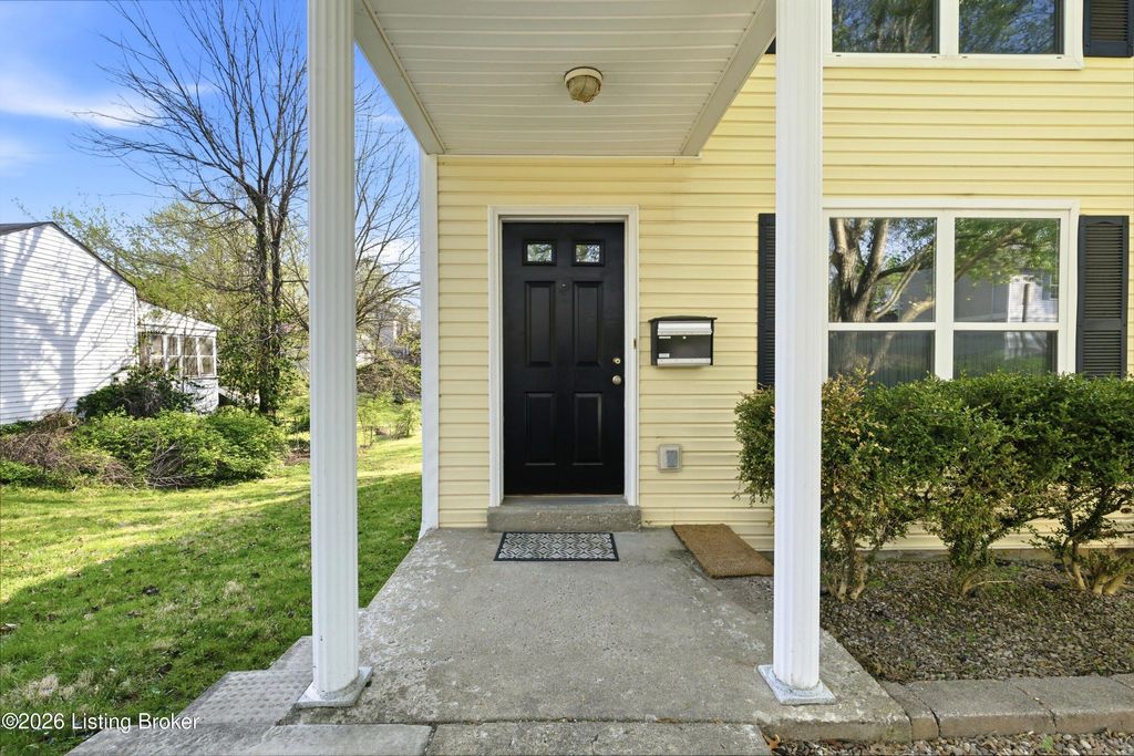 Photo of 213 S Jane St, Louisville, KY 40206 (MLS # 1713147)