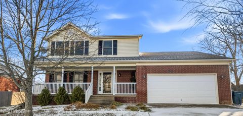 Photo of 165 Lincoln Station Dr, Simpsonville, KY 40067 (MLS # 1706862)