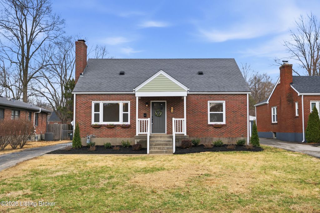 Photo of 115 Holley Rd, Louisville, KY 40222 (MLS # 1710624)