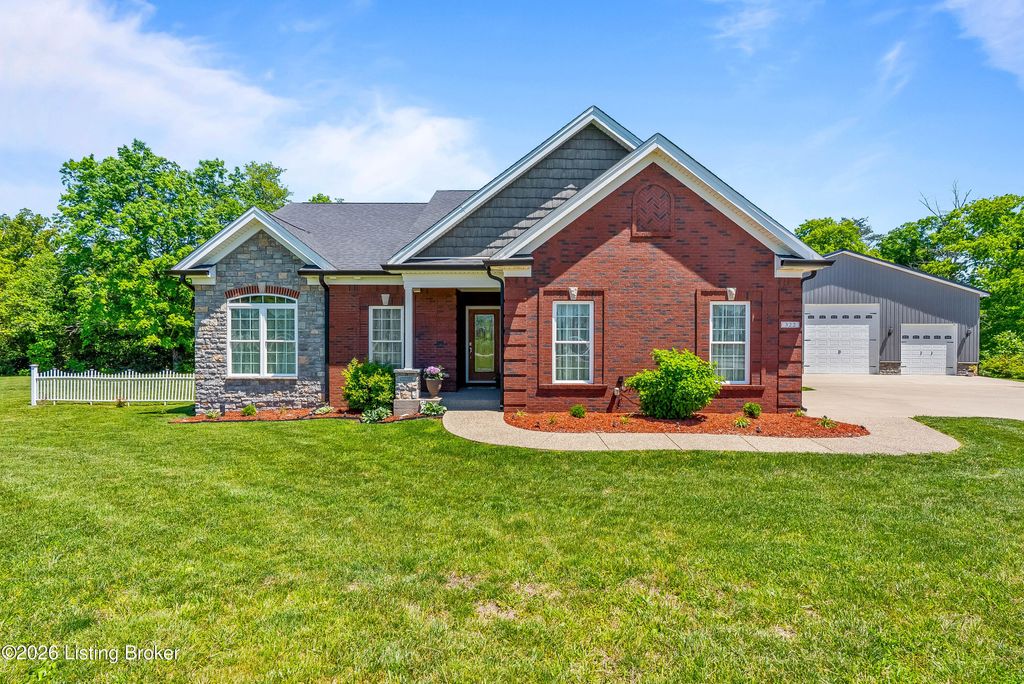 Photo of 322 Solitude Way, Shepherdsville, KY 40165 (MLS # 1716833)