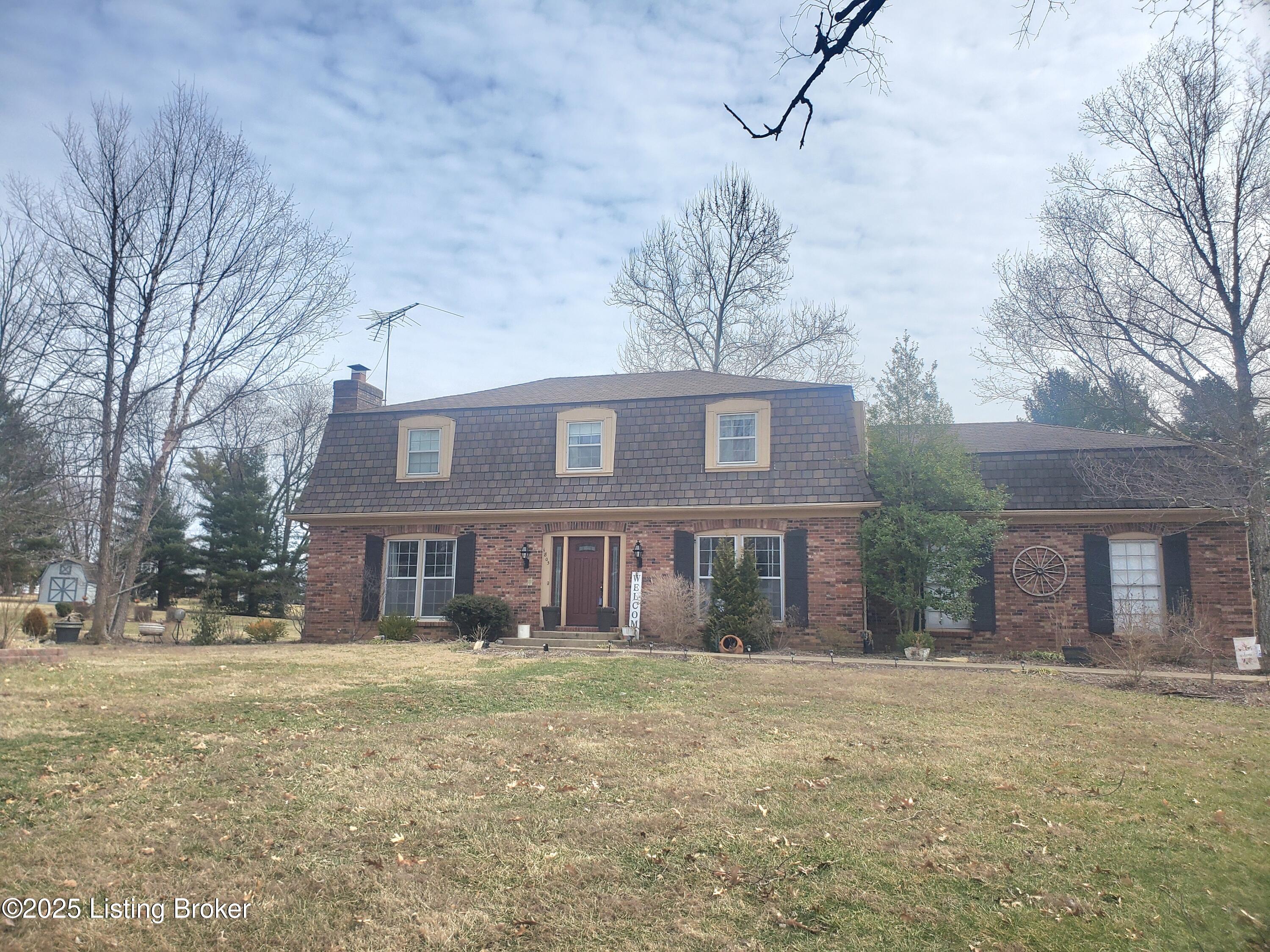 1805 Tartan Way, La Grange, Kentucky image 2