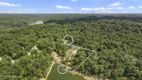 1 Twin Oaks Dr, Mammoth Cave, KY 42259 - #: 1693520