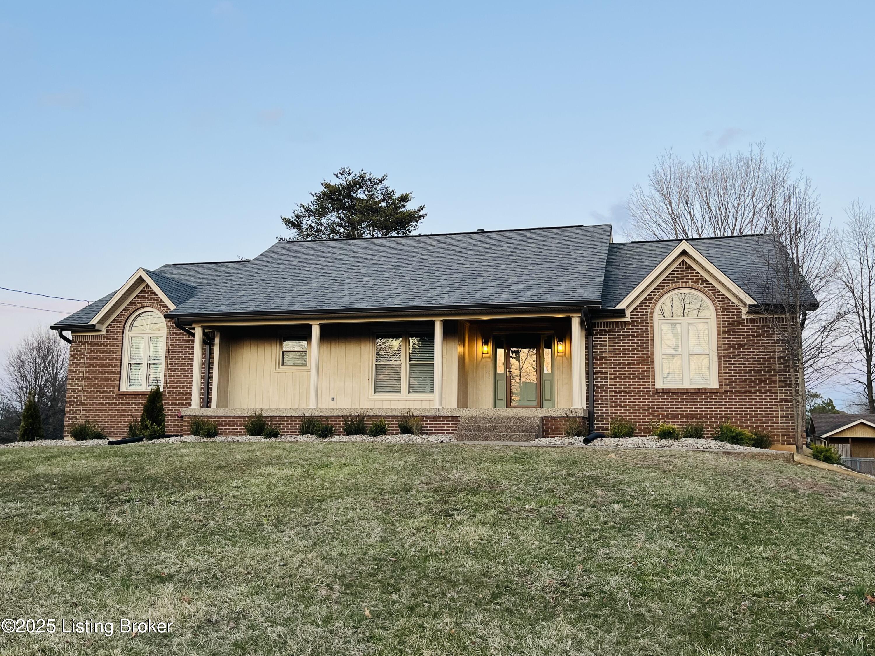 436 Mapleview Dr, Mt Washington, Kentucky image 1