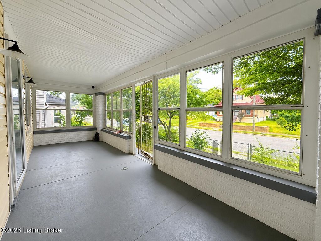 Photo of 2211 Osage Ave, Louisville, KY 40210 (MLS # 1723538)