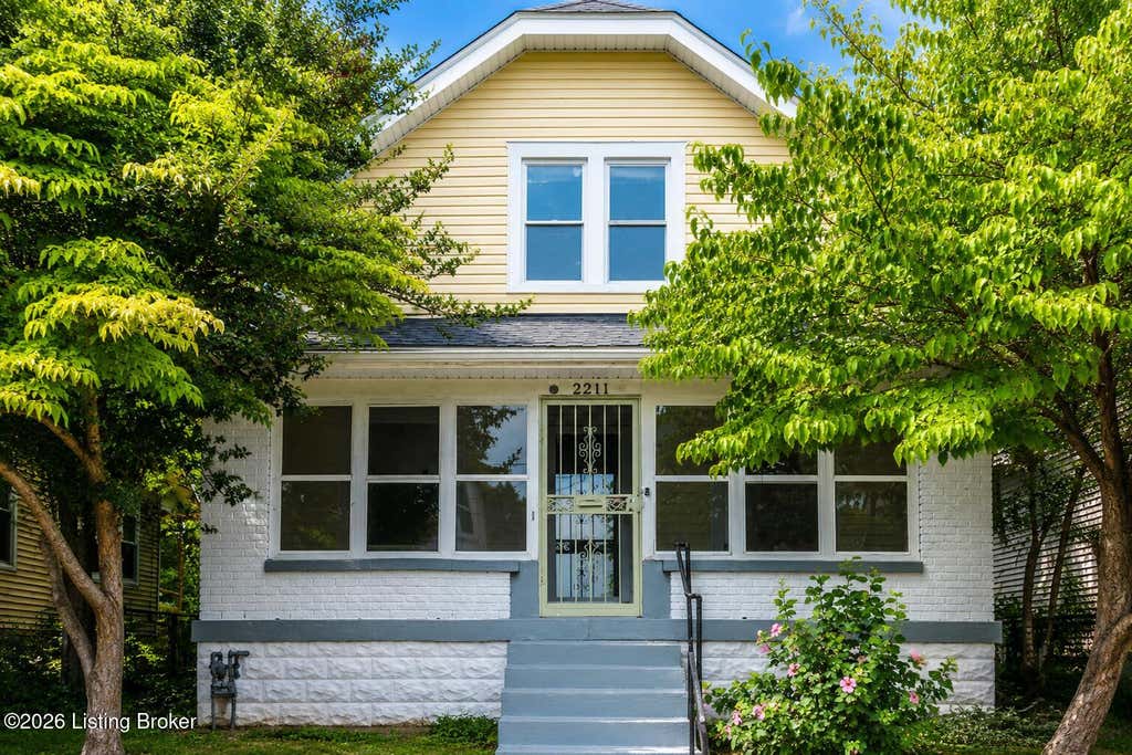 Photo of 2211 Osage Ave, Louisville, KY 40210 (MLS # 1723538)