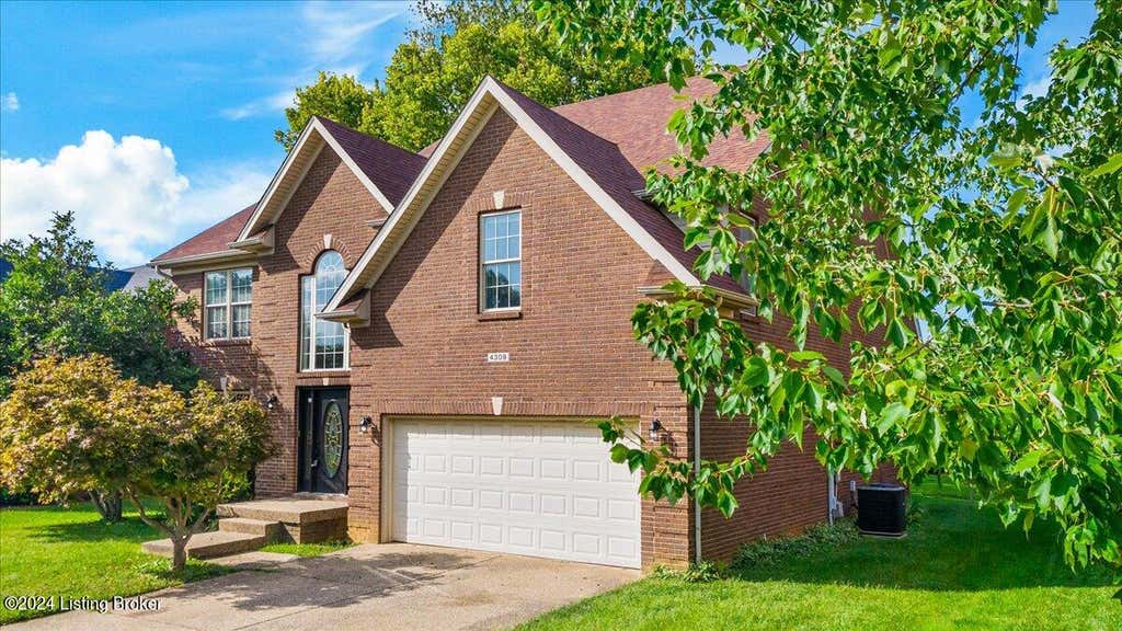 Photo of 4309 Juniper Forest Pl, Louisville, KY 40245 (MLS # 1724864)
