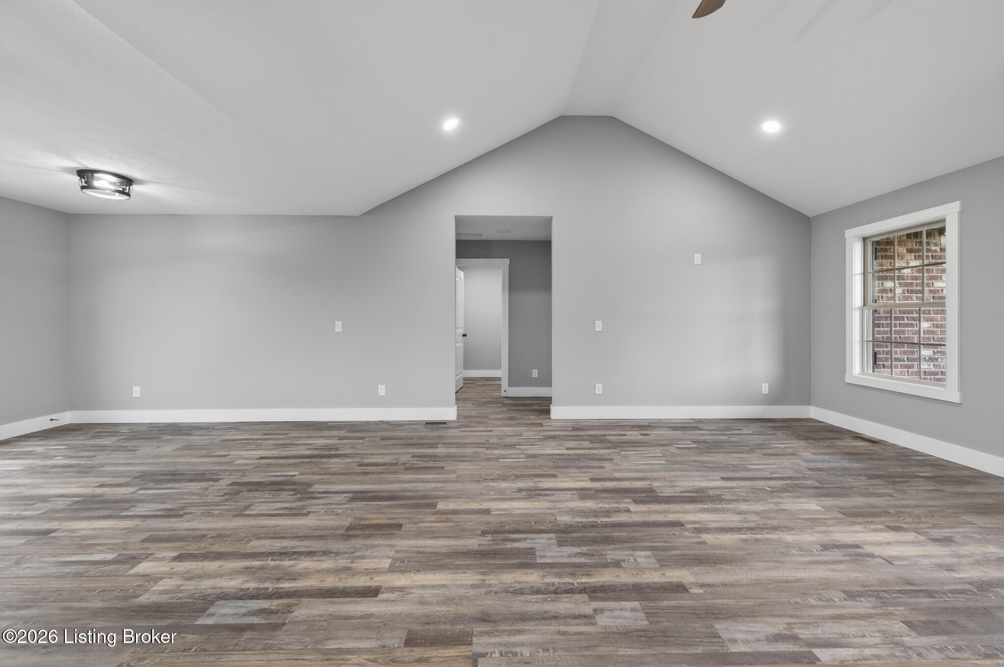 10299 Smiths Grove Scottsville Rd