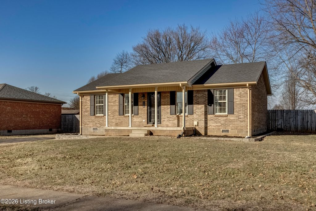 Photo of 120 Purcell Ave, Bardstown, KY 40004 (MLS # 1707599)