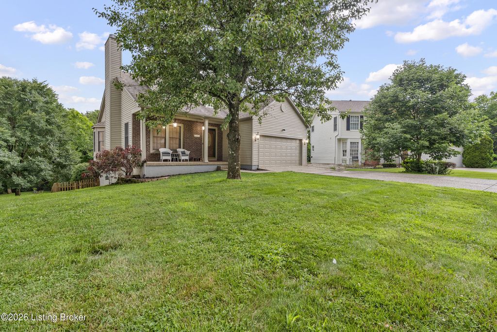 Photo of 12304 Dominion Way, Louisville, KY 40299 (MLS # 1723078)