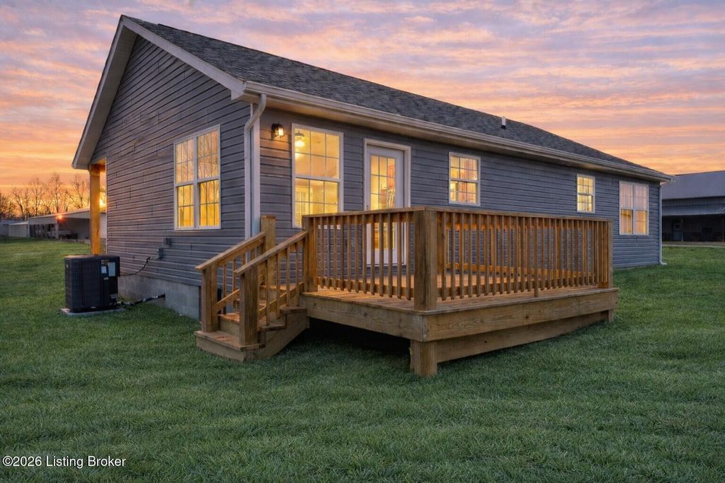 Photo of 3337 Broad Ford Rd, Clarkson, KY 42726 (MLS # 1708768)