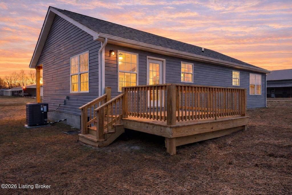 Photo of 3337 Broad Ford Rd, Clarkson, KY 42726 (MLS # 1708768)