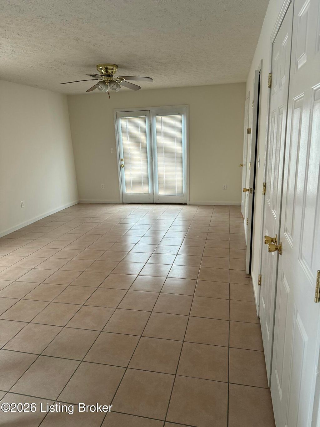 Photo of 132 Ash Ct, Radcliff, KY 40160 (MLS # 1708687)