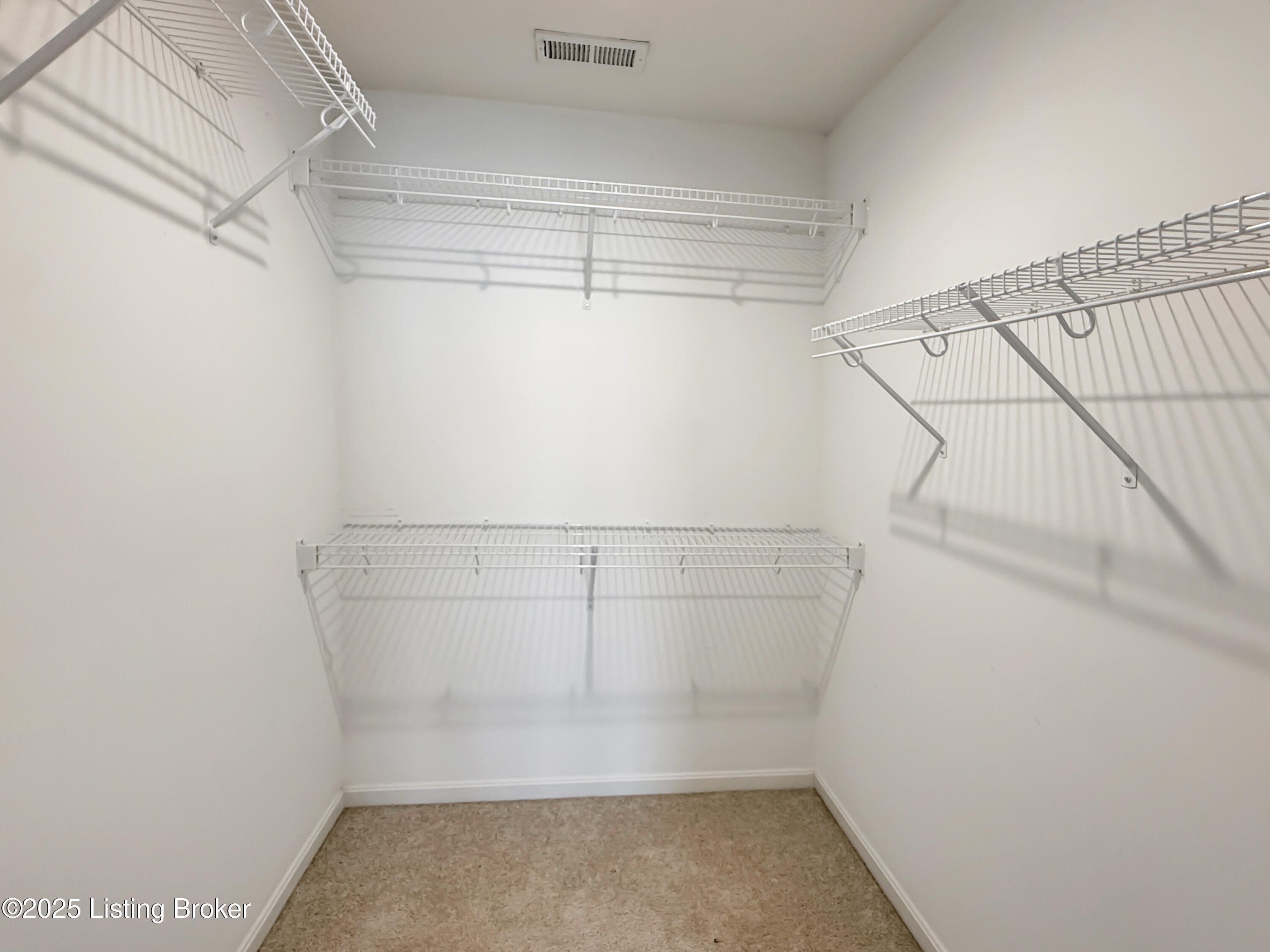135 Eagles Crest Ct, Mt Washington, Pennsylvania image 20