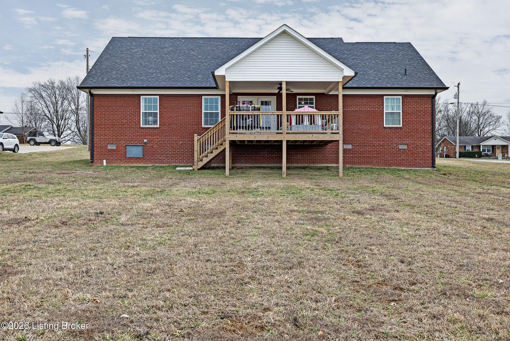 Photo of 630 B Greer Ln, Bardstown, KY 40004 (MLS # 1710105)