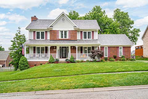 Homes For Sale - 7603 Parkridge Trace<br/> Louisville, KY 40214
