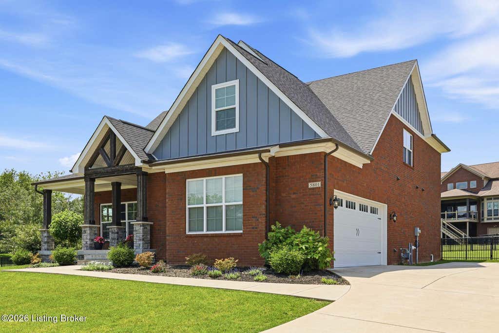 Photo of 5801 Brentwood Dr, Crestwood, KY 40014 (MLS # 1718063)