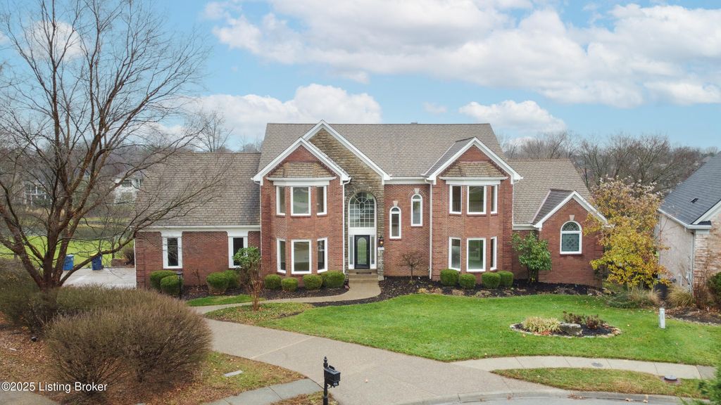 Photo of 14504 Ash Grove Pl, Louisville, KY 40245 (MLS # 1705137)