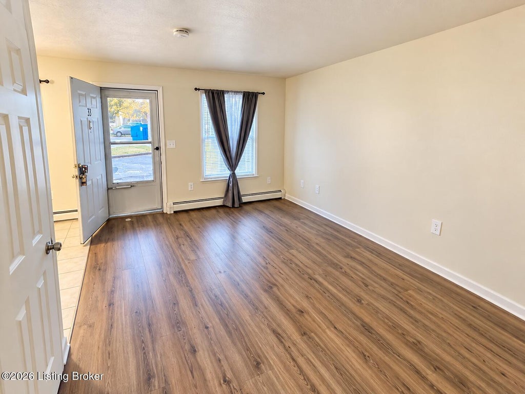 Photo of 4501 S 6th St # 33-2, Louisville, KY 40214 (MLS # 1733371)