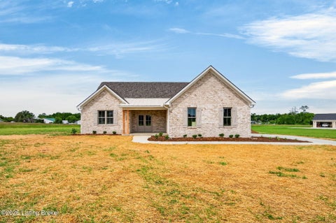 Homes For Sale - 1018 Cordy Ln<br/> Lawrenceburg, KY 40342