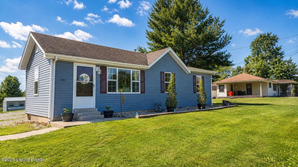 Photo of 191 Rineyville Big Springs Rd, Radcliff, KY 40160 (MLS # 1719143)