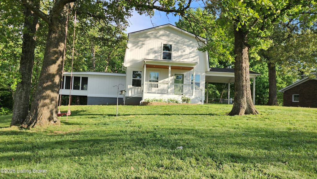 Photo of 195 Circle K Rd, Brandenburg, KY 40108 (MLS # 1716439)