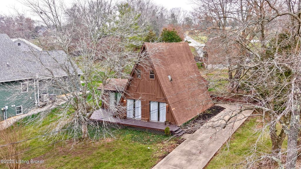 Photo of 124 Wingate Road Rd, Brandenburg, KY 40108 (MLS # 1704393)