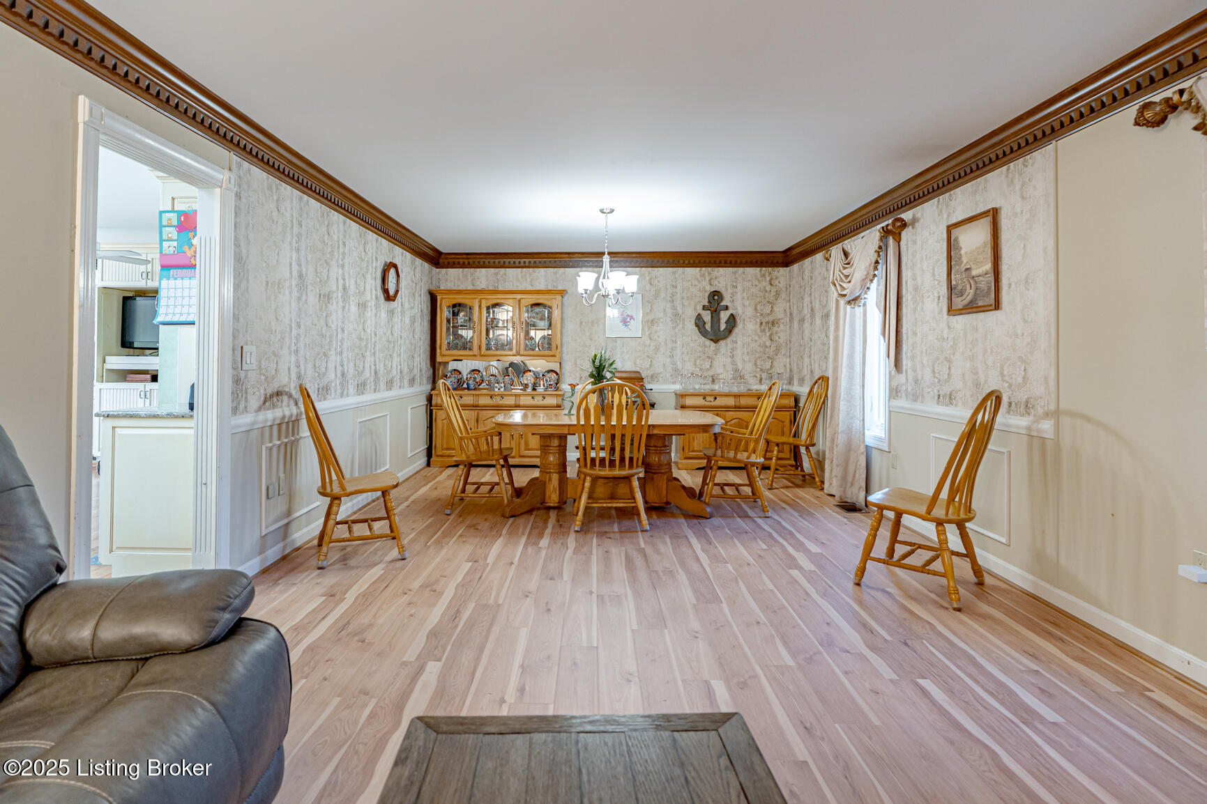 7320 Mayrow Dr, Louisville, Kentucky image 7