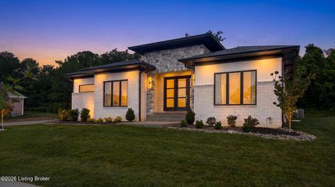 4007 Thomas Farm Dr Louisville KY 40299