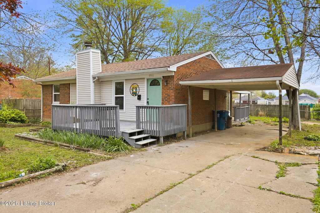 Photo of 9911 Shirewick Way, Louisville, KY 40272 (MLS # 1713659)