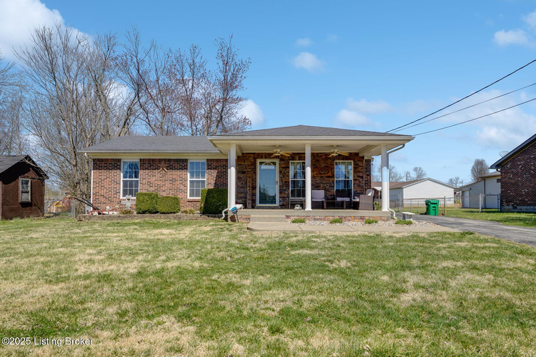 206 Winchester Dr, Mt Washington, Kentucky image 1