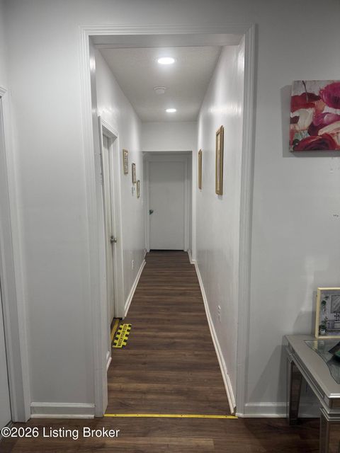 Multifamily For Sale - 3711 W Broadway<br/> Louisville, KY 40211