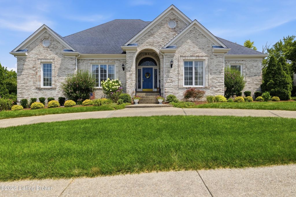 Photo of 14208 Woodland Ridge Dr, Louisville, KY 40245 (MLS # 1722545)