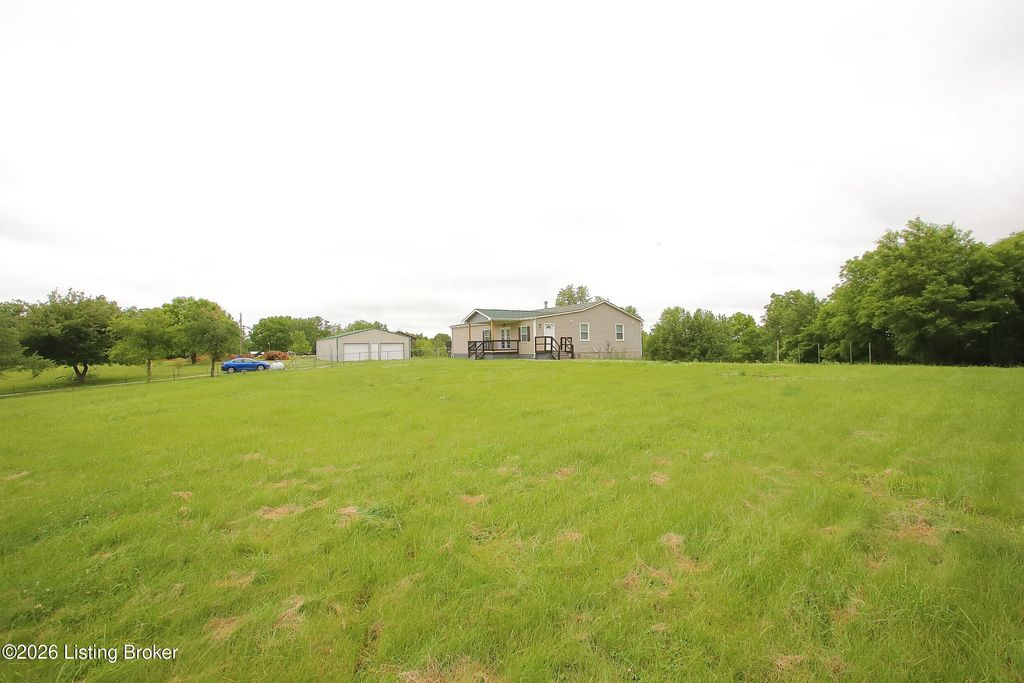 Photo of 41 Travis Rd, Taylorsville, KY 40071 (MLS # 1718338)