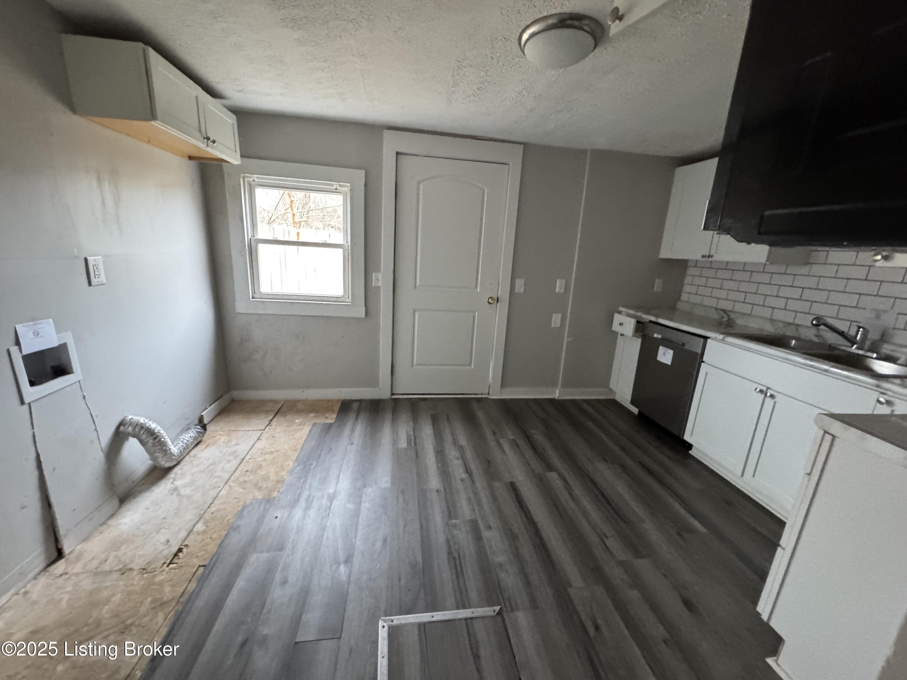 212 N 18th St, Louisville, Kentucky image 5